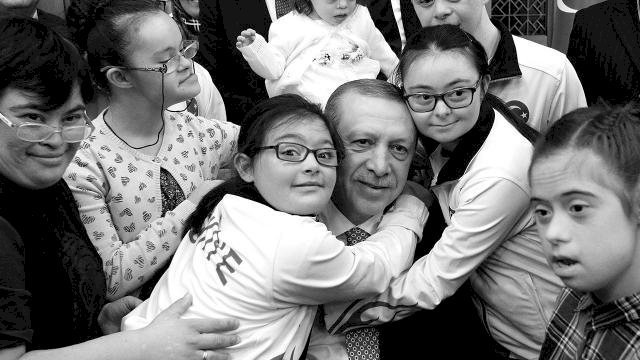 Cumhurbaşkanı Erdoğan'dan Down Sendromu Günü mesajı